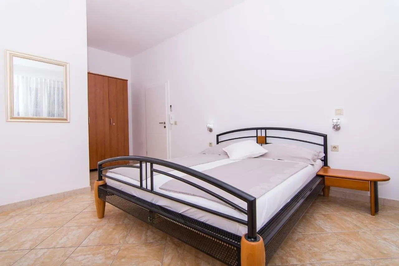 Apartmani Juric Trogir Apartment