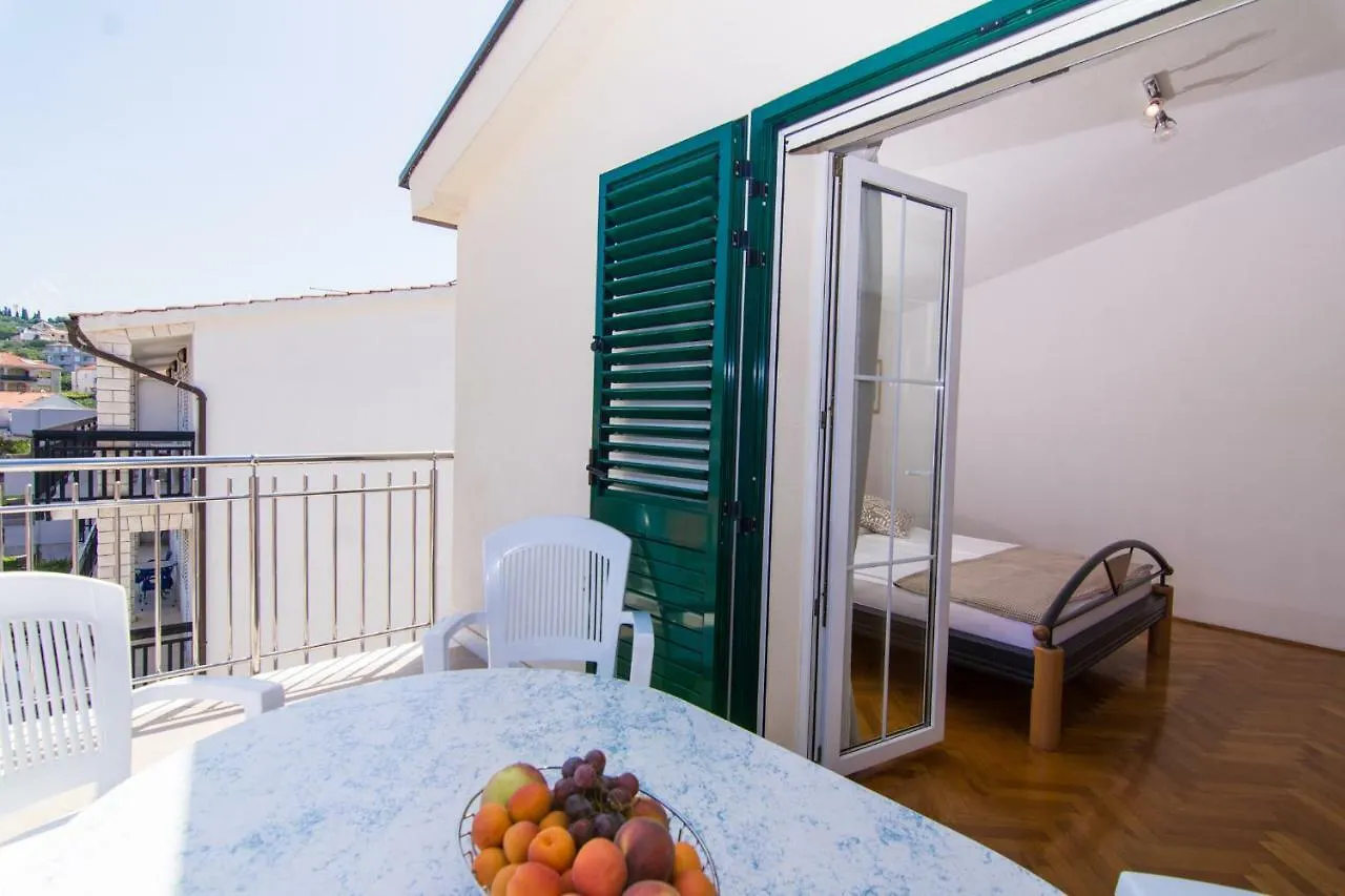Apartmani Juric Trogir