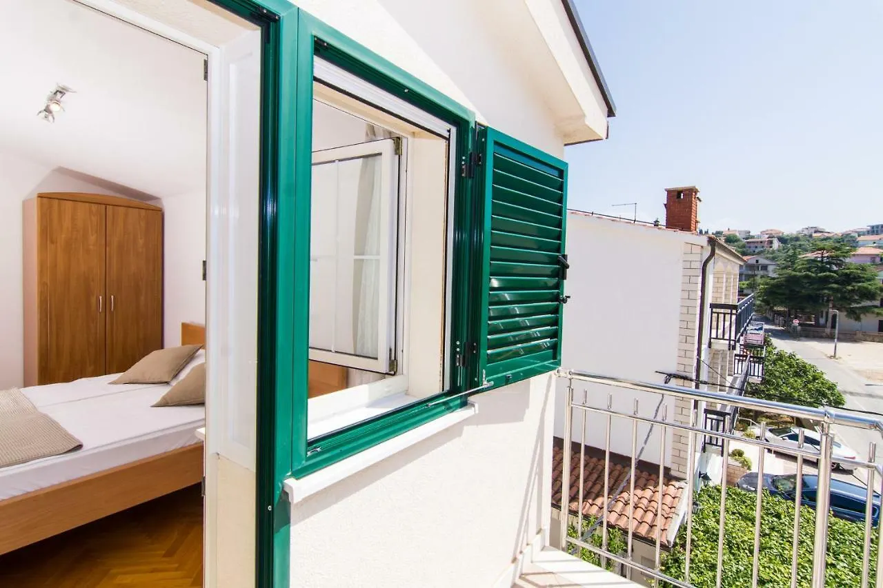Apartmani Juric Trogir 0*,