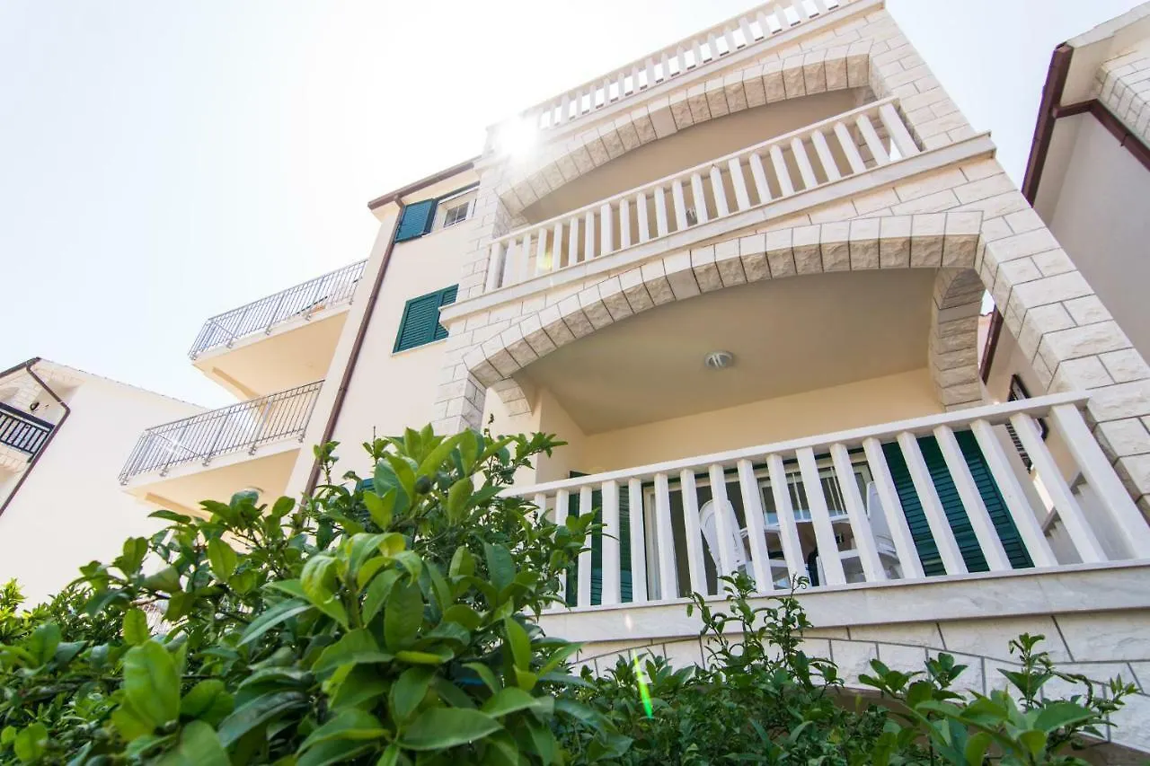 Apartment Apartmani Juric Trogir Croatia